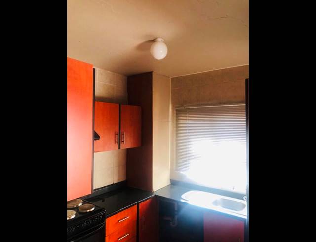 2 BEDROOM APARTMENT FOR SALE IN DURBAN CBD